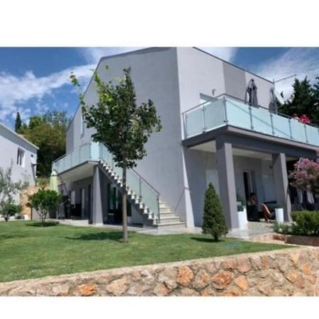 Apartmani Deluxe Jasenice  Esterno foto