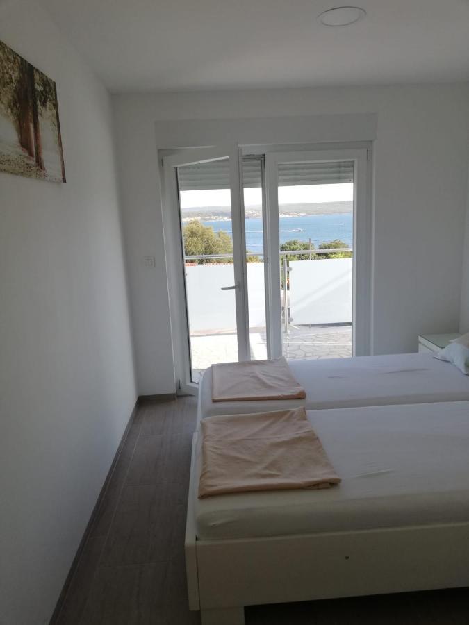 Apartmani Deluxe Jasenice  Esterno foto