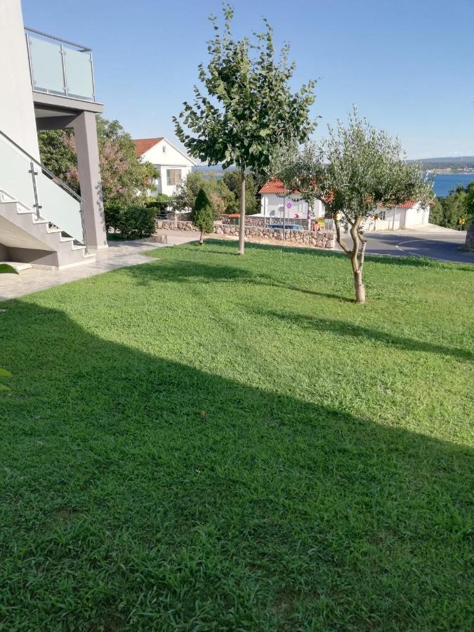 Apartmani Deluxe Jasenice  Esterno foto